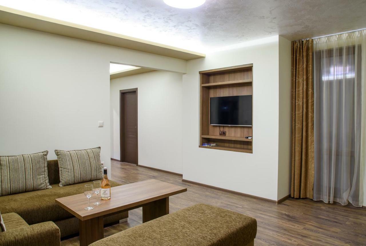 Hotel Gradina Chernomorets Exterior foto
