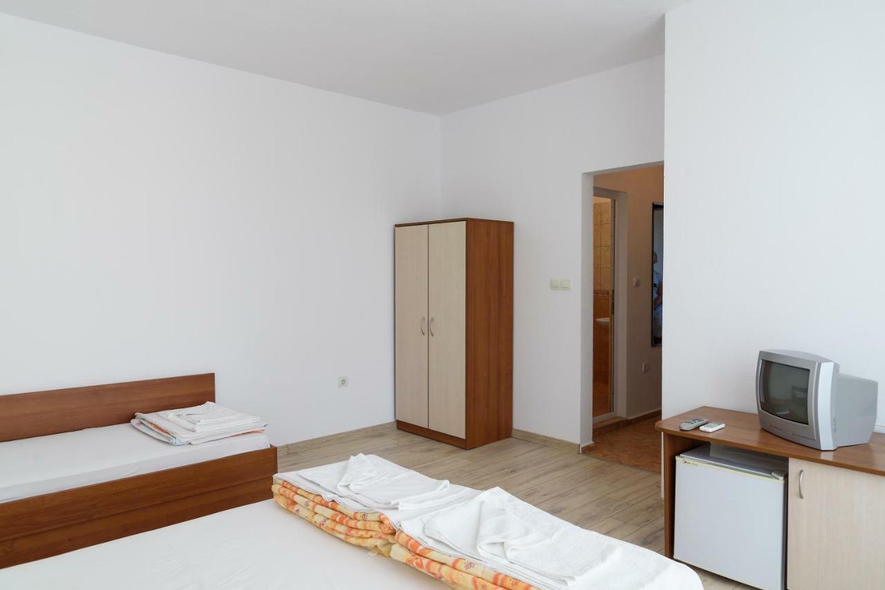 Hotel Gradina Chernomorets Exterior foto