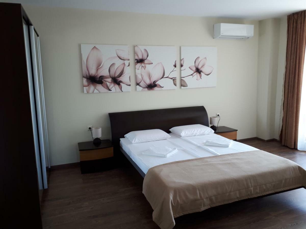 Hotel Gradina Chernomorets Exterior foto